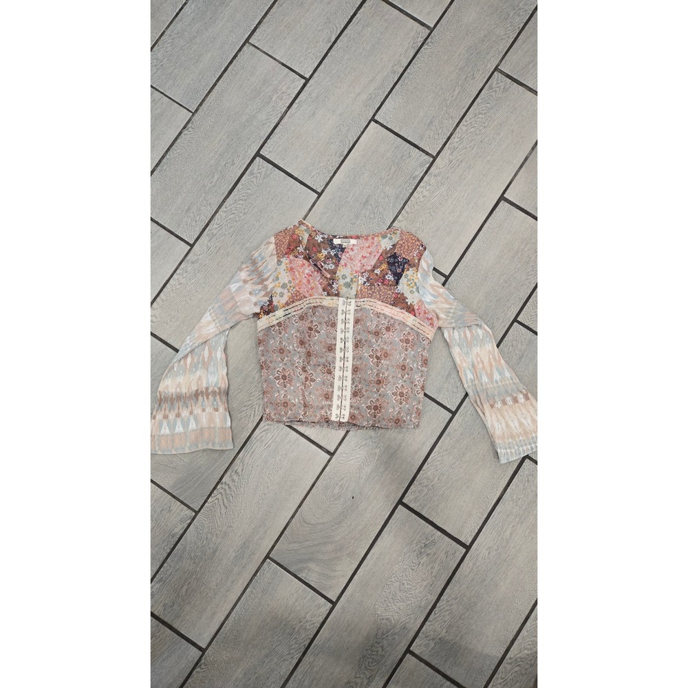 Gimmicks Floral Patchwork Crochet Trim Hook Eye Long Sleeve Blouse Top M